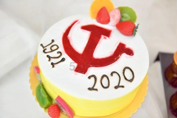 月嫂外卖员月收入居蓝领前三 2023蓝领收入排行出炉